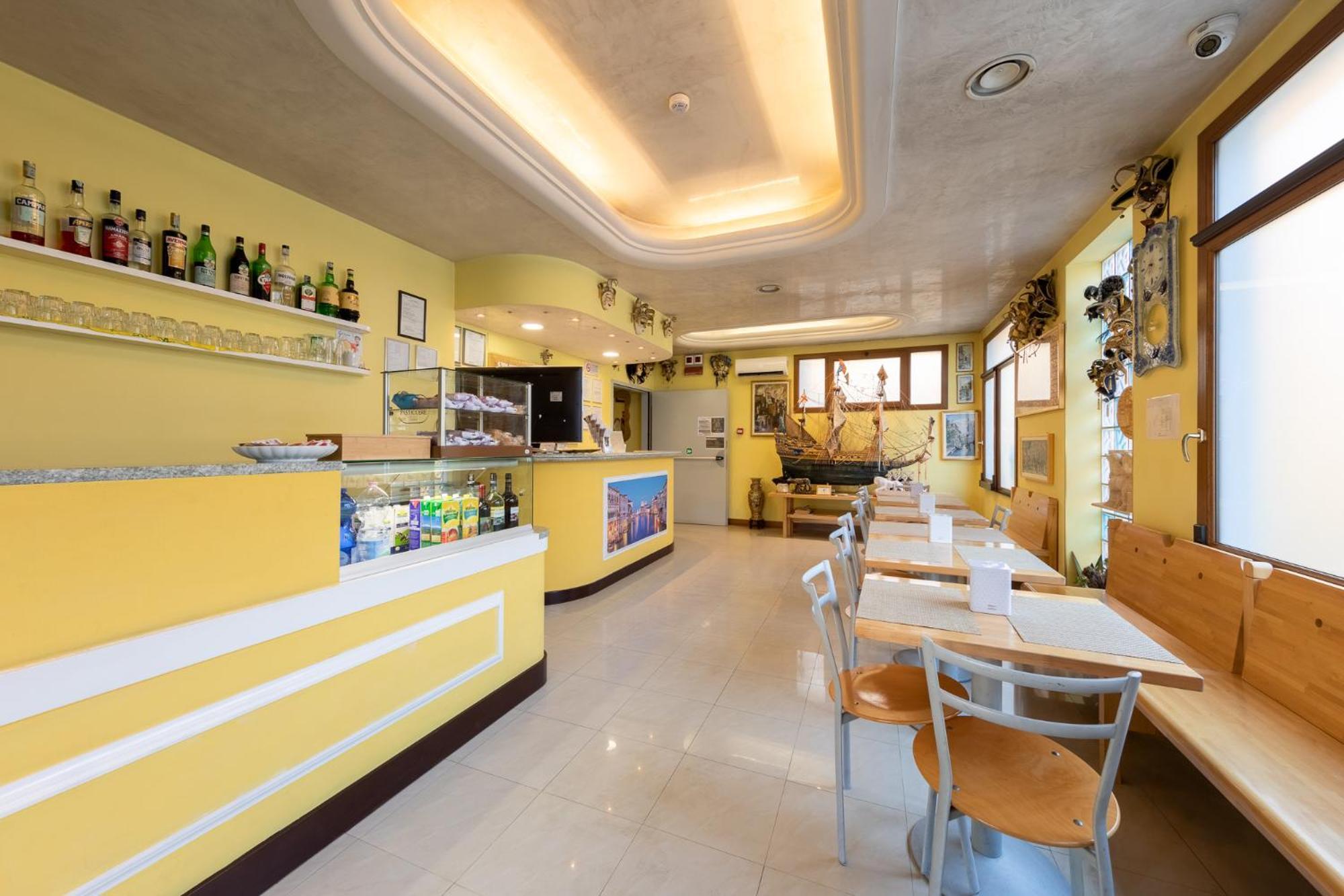 Hotel New Aurora Venice マルゲーラ エクステリア 写真