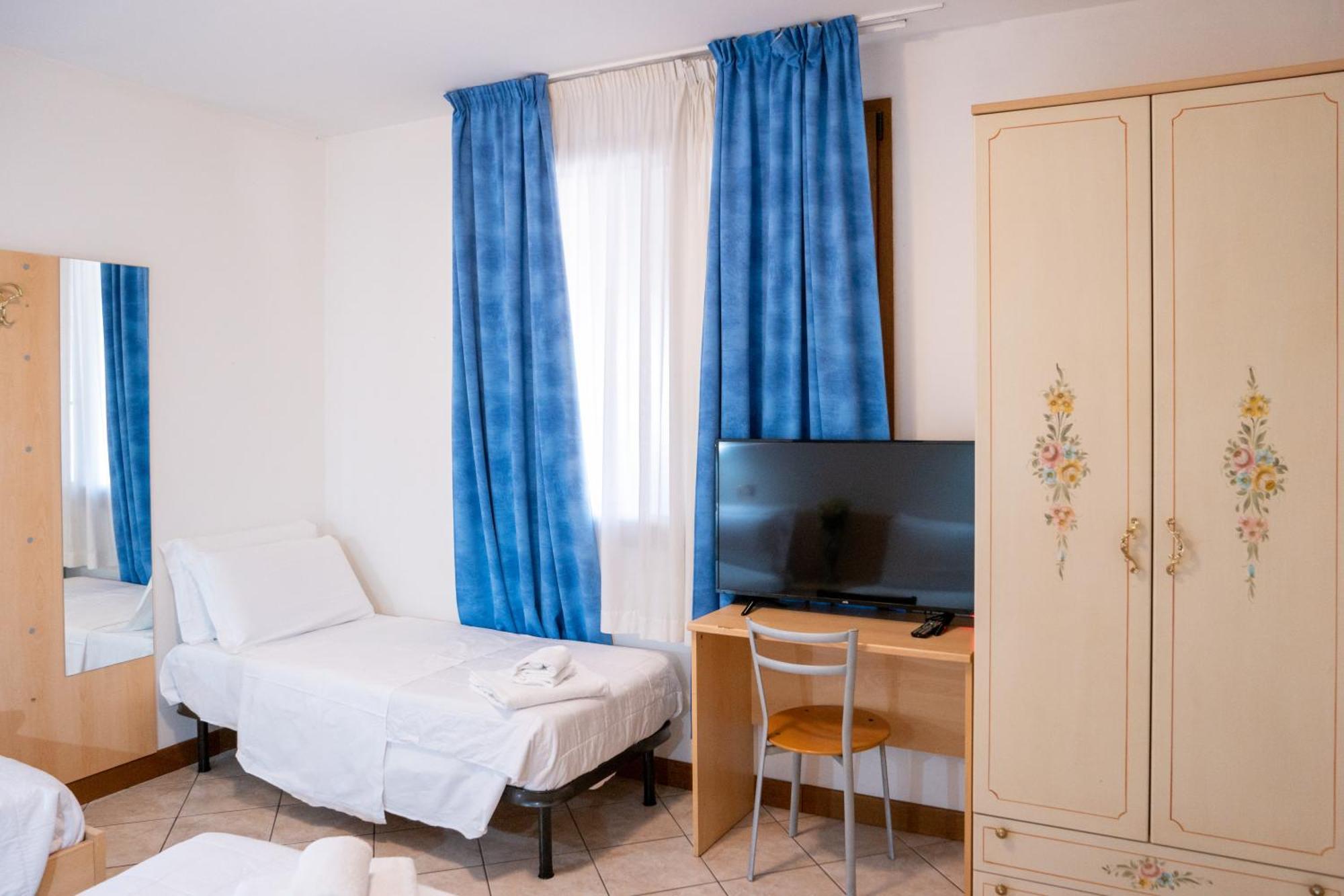 Hotel New Aurora Venice マルゲーラ エクステリア 写真