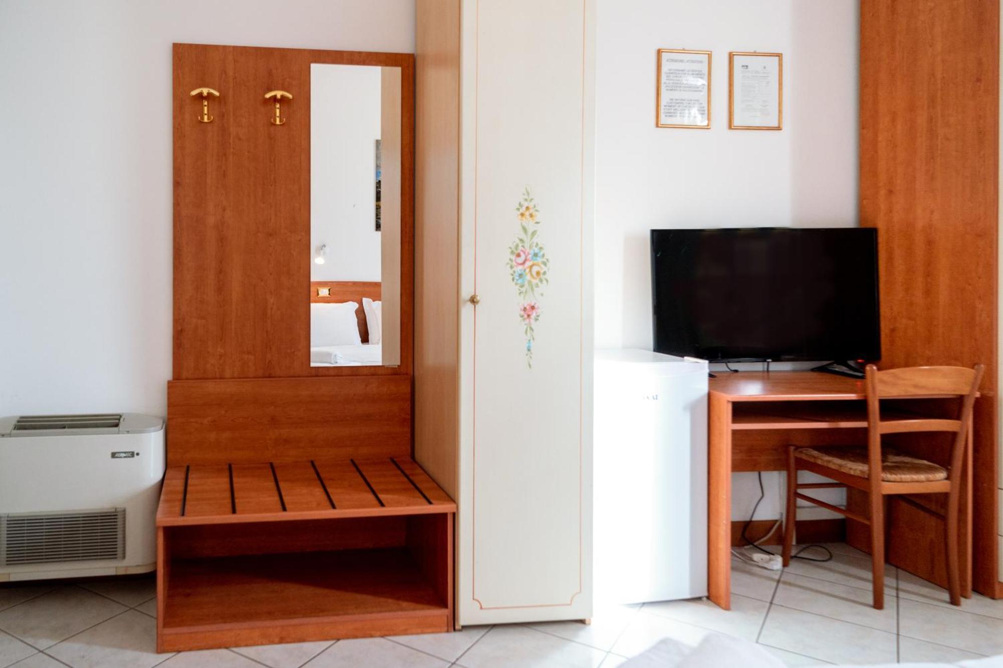 Hotel New Aurora Venice マルゲーラ エクステリア 写真