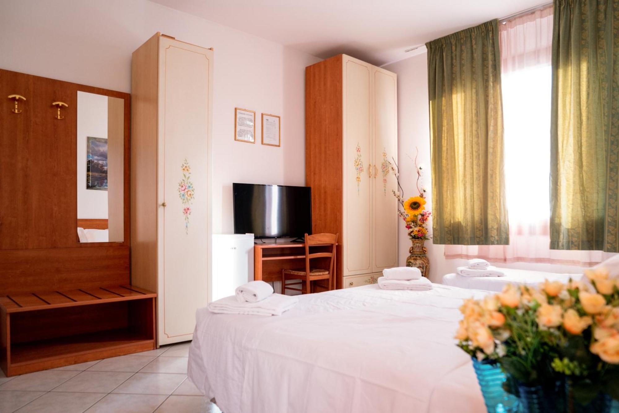 Hotel New Aurora Venice マルゲーラ エクステリア 写真