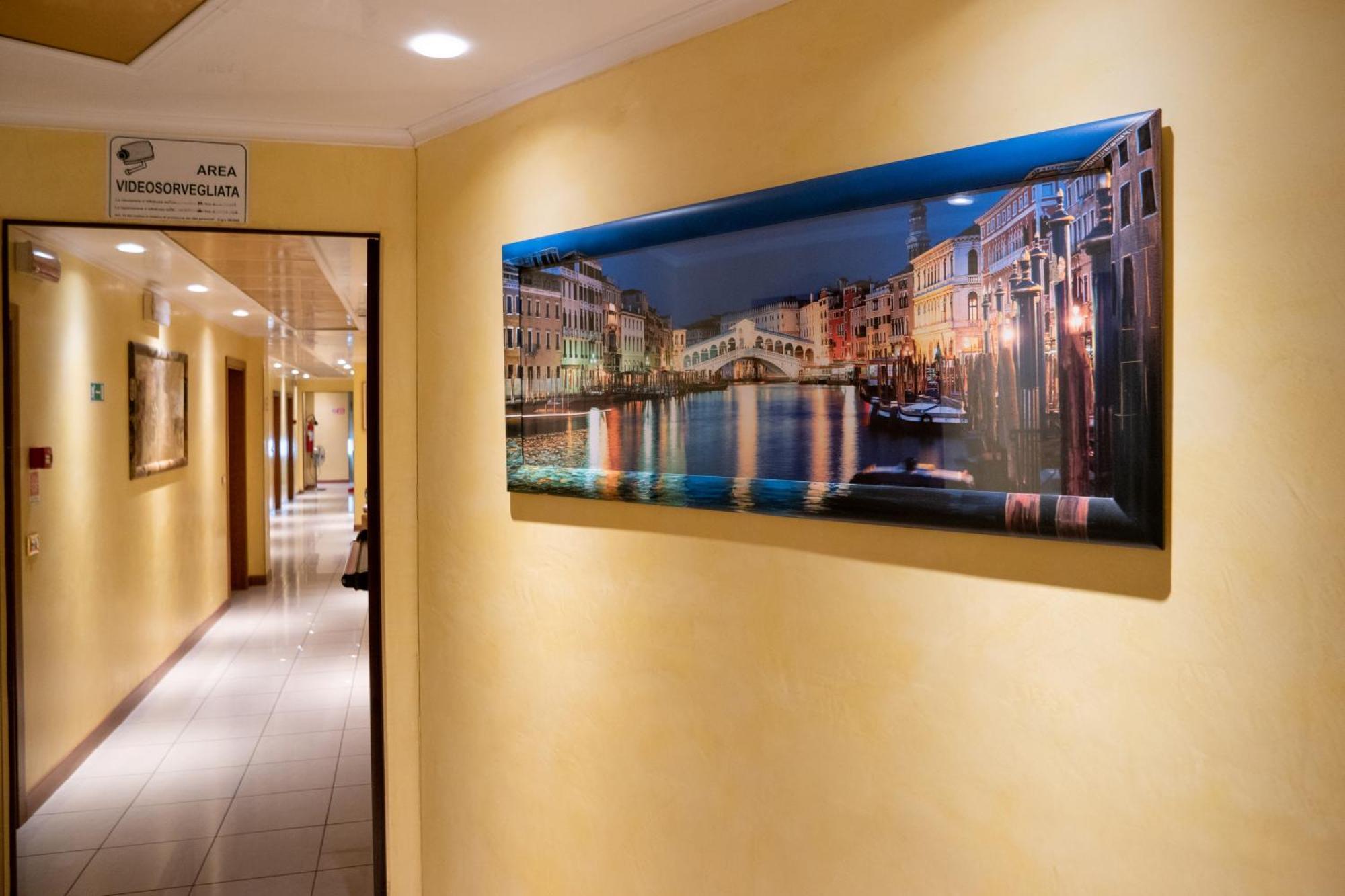 Hotel New Aurora Venice マルゲーラ エクステリア 写真