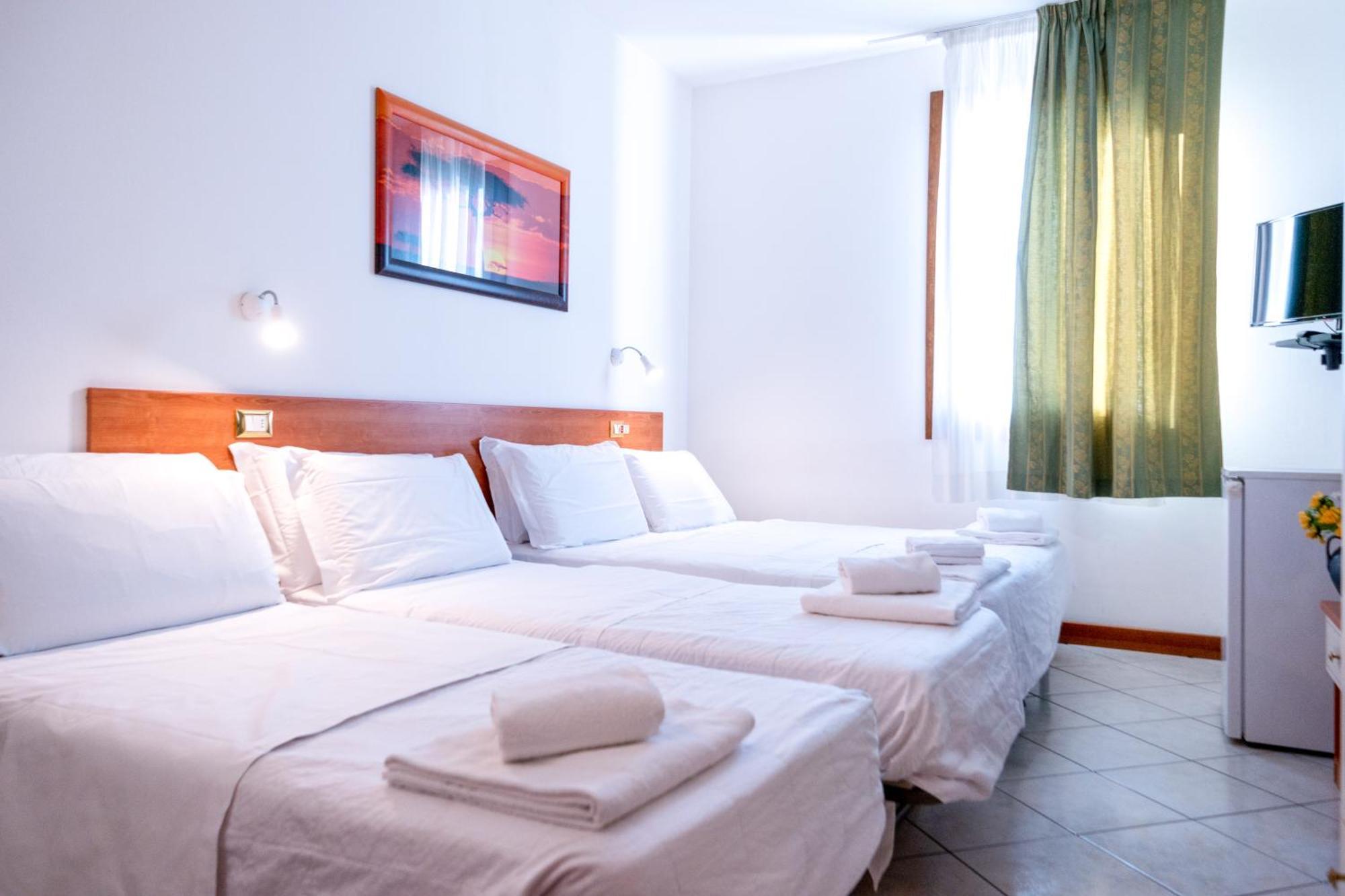 Hotel New Aurora Venice マルゲーラ エクステリア 写真