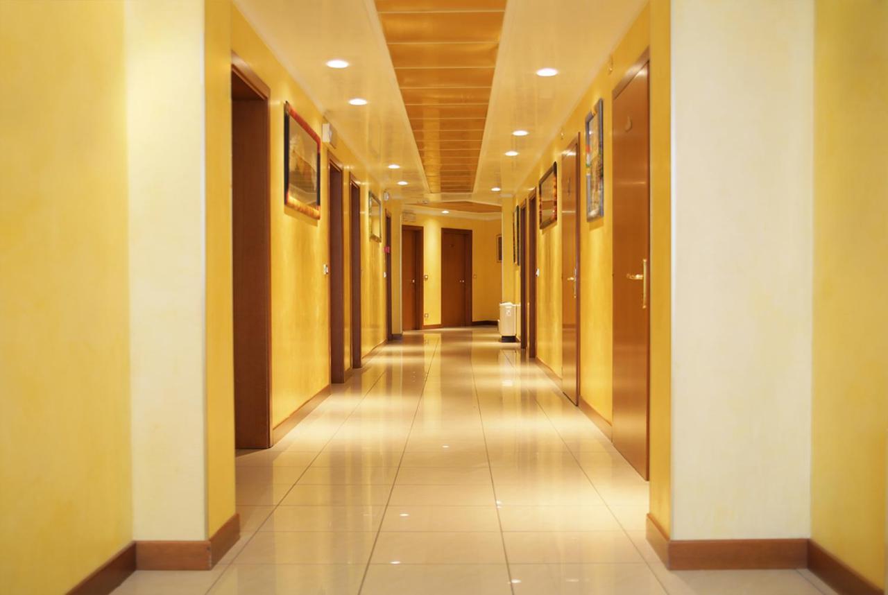 Hotel New Aurora Venice マルゲーラ エクステリア 写真